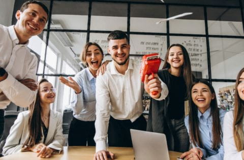 Organiser une soirée d’entreprise : comment s’y prendre en 5 étapes ?