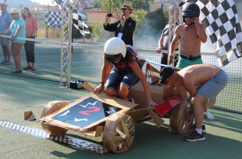 La course Paris Dakar revisitée à bord de votre carriole