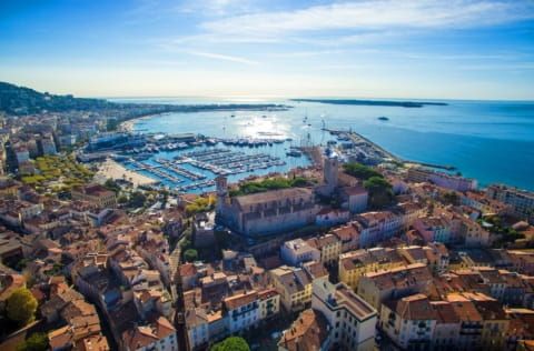 Team building Cannes | idées, prix et lieux en 2026