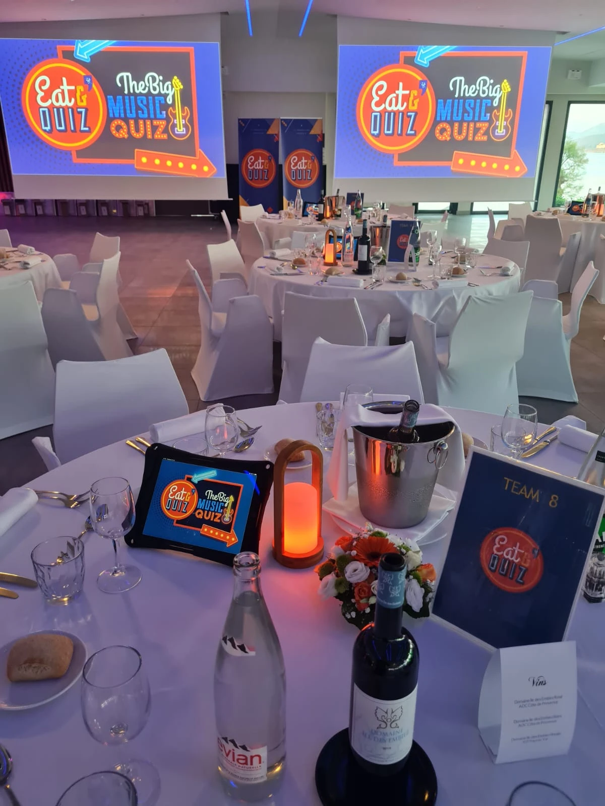 eat quiz déco table.jpg